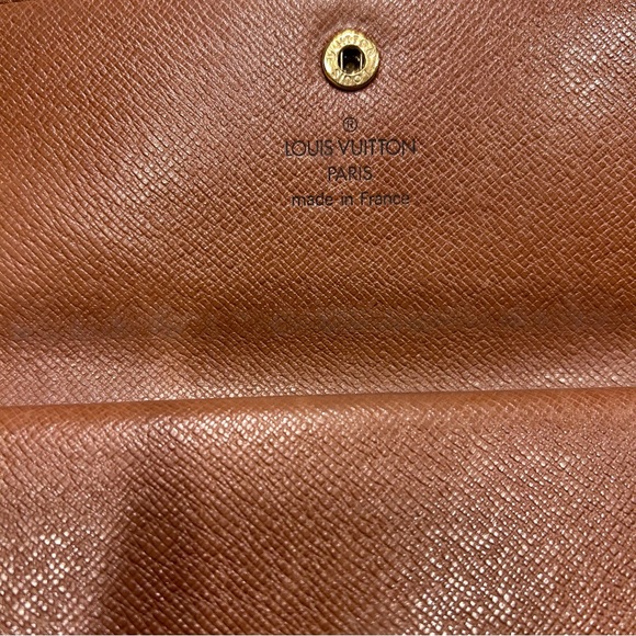 Louis Vuitton Long Monogram Wallet - Picture 13 of 15